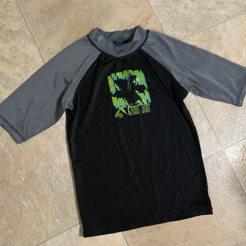 surf shirt